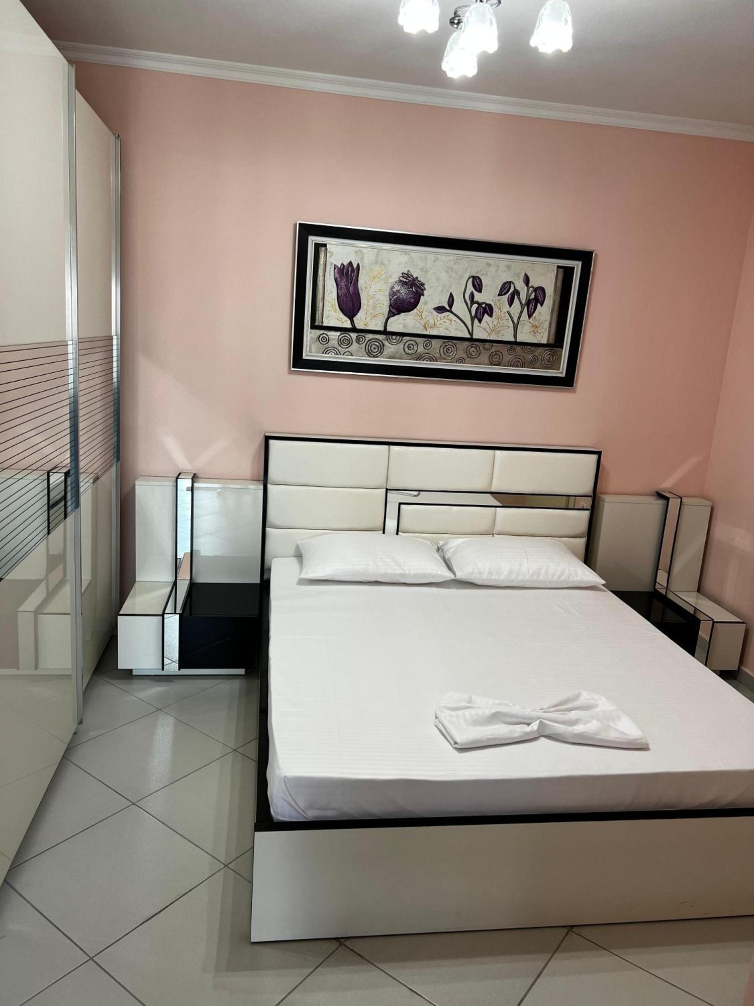 Amy'S Luxury Appartment Shkoder Exterior photo