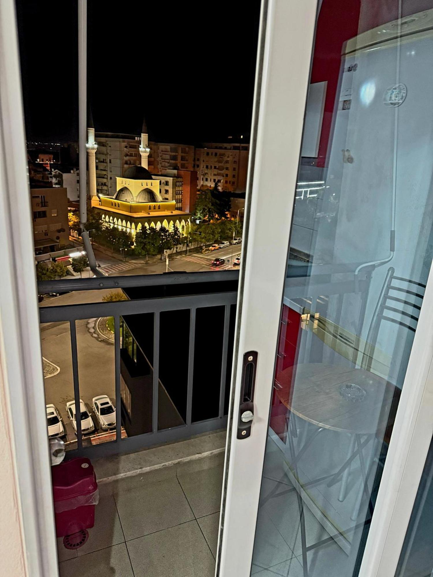 Amy'S Luxury Appartment Shkoder Exterior photo