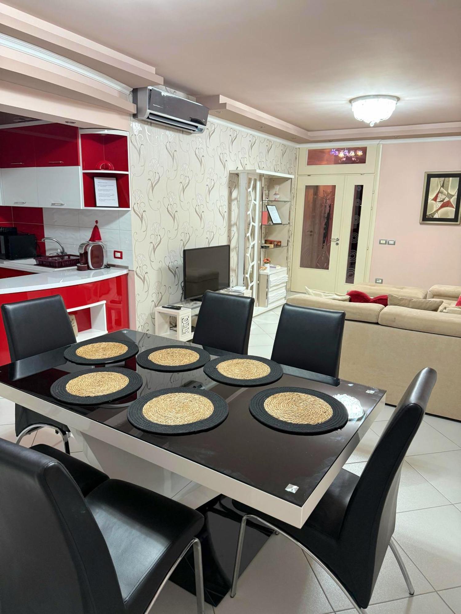 Amy'S Luxury Appartment Shkoder Exterior photo
